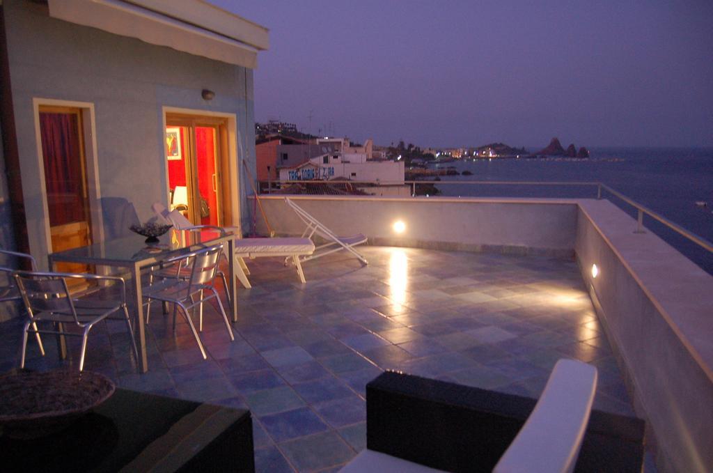 Bed and Breakfast La Terrazza Sul Mare Ачі-Кастелло Номер фото